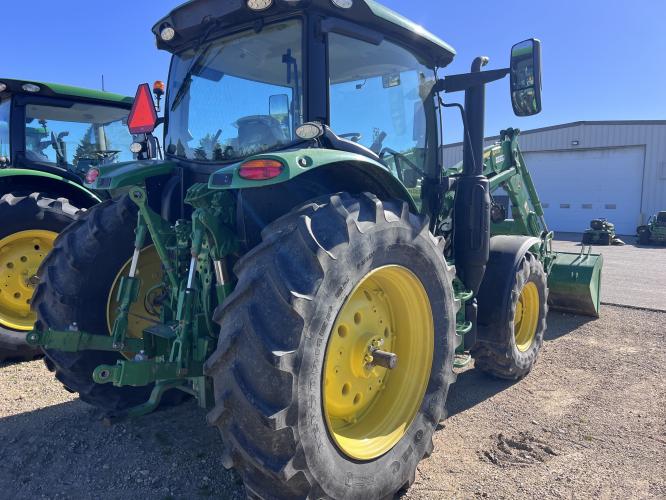 John Deere 6R 130