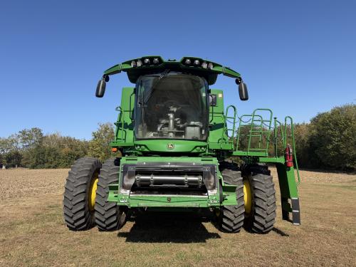 2024 John Deere S780