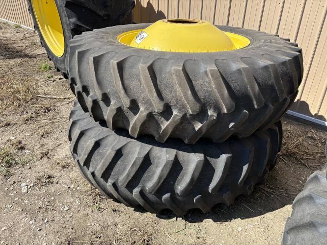 Goodyear 600/70R28