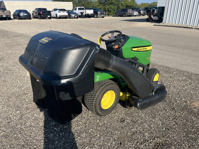 John Deere X320