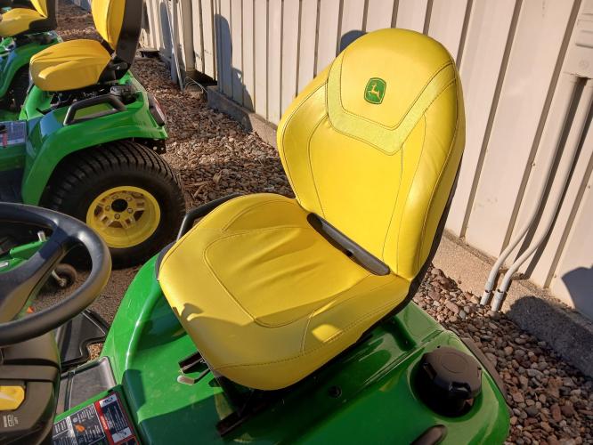 John Deere X590