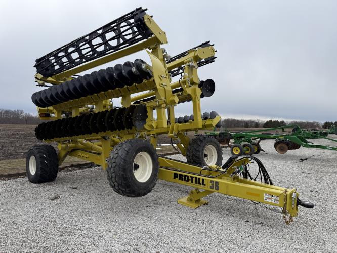 Degelman PRO TILL