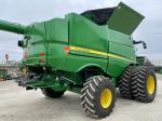 John Deere S780