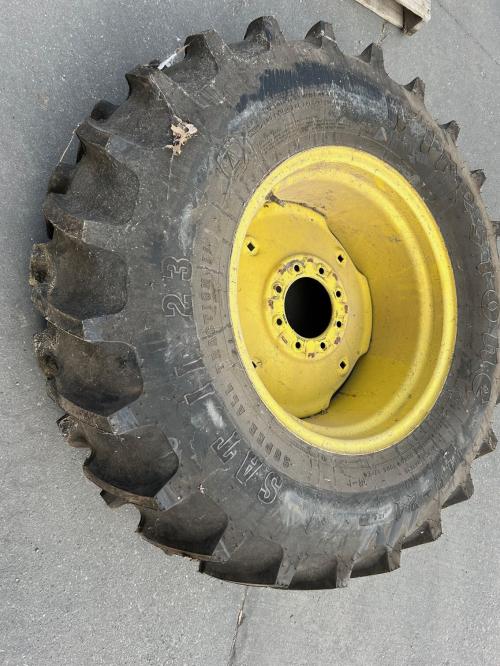  John Deere Firestone 14.9-24 T&W assembly
