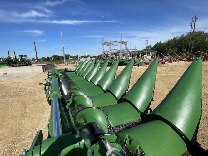 John Deere C12F