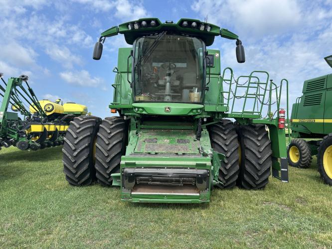 John Deere S780
