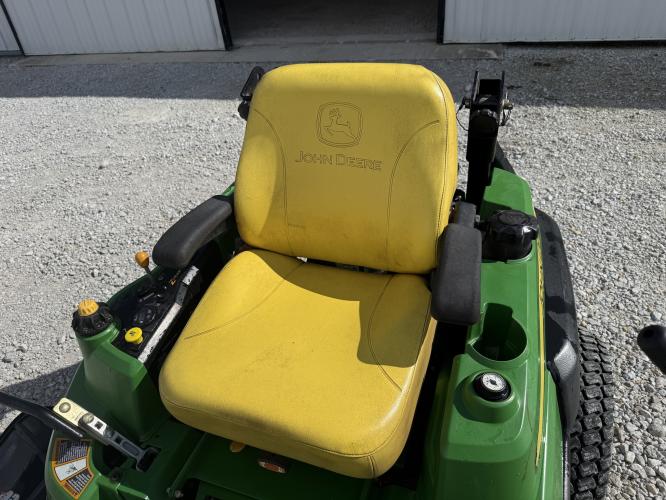 John Deere Z830A