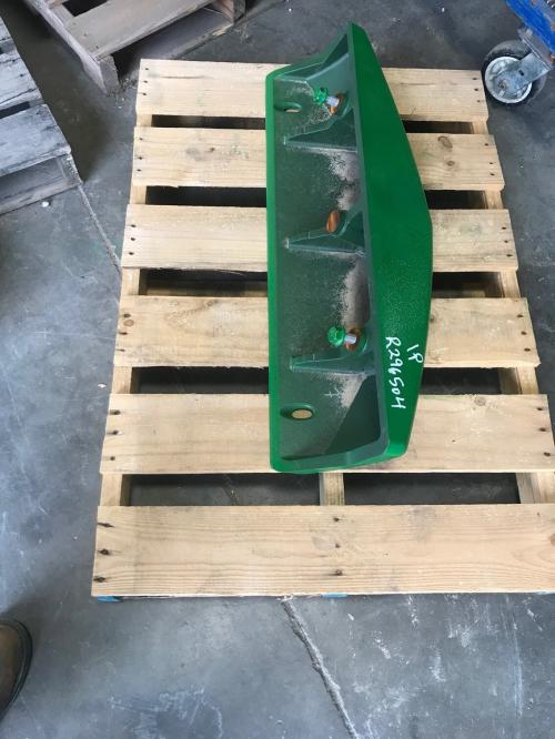  John Deere R296504 FRT CAST BUMPER