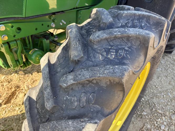 John Deere 6R 130