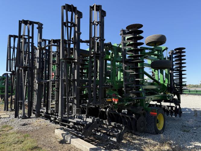 John Deere 2660VT