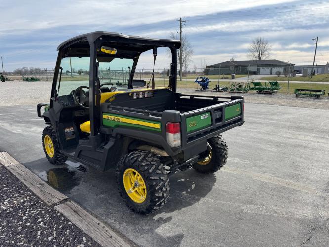 John Deere XUV835M