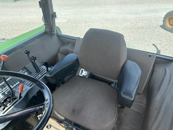 John Deere 4650