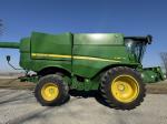 John Deere S780