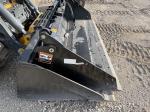 John Deere 333 P