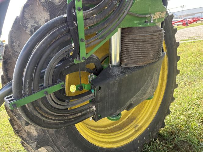 John Deere 412R