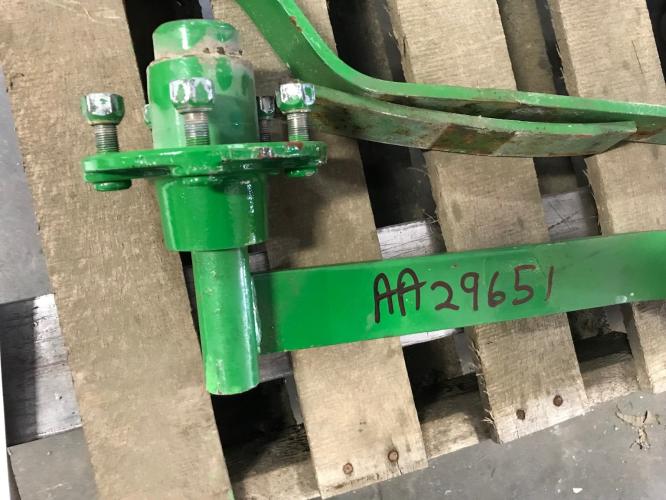 John Deere AA29651 RH Arm w/ hub