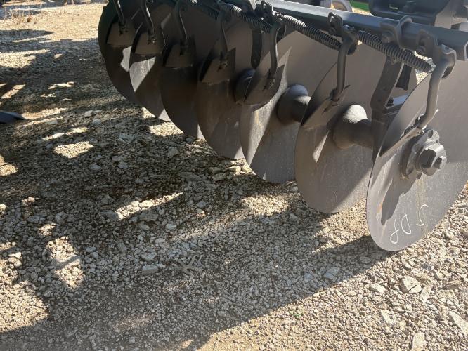 John Deere 2720