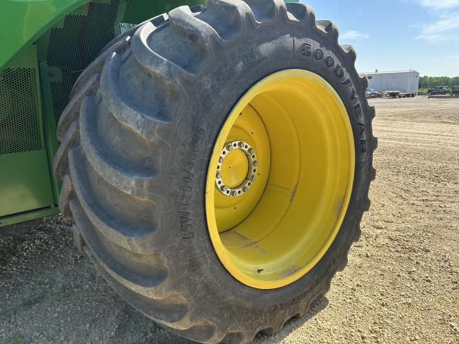 John Deere S790