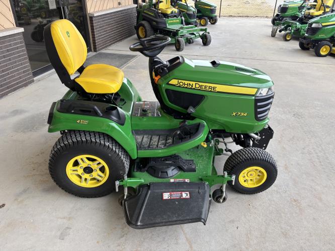John Deere X734