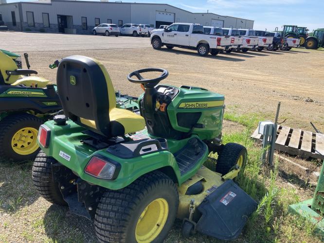 John Deere x730