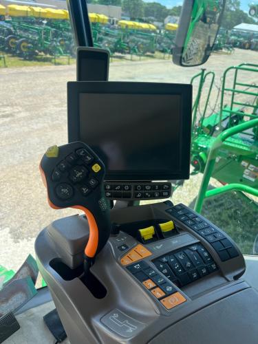 John Deere S790