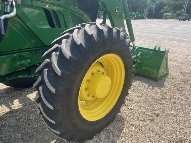 John Deere 6145R