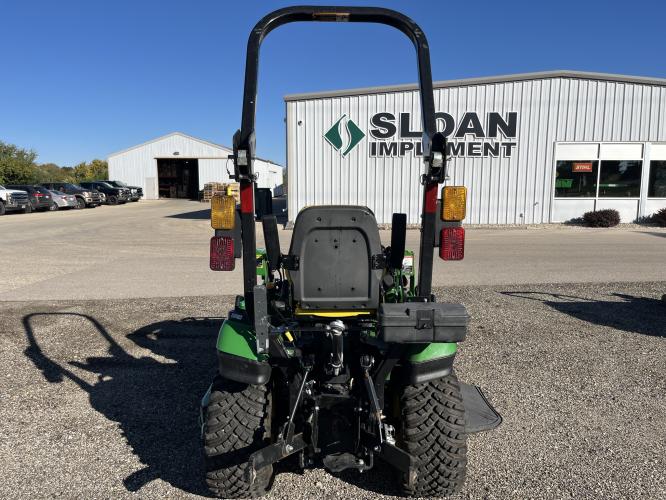 John Deere 1025R