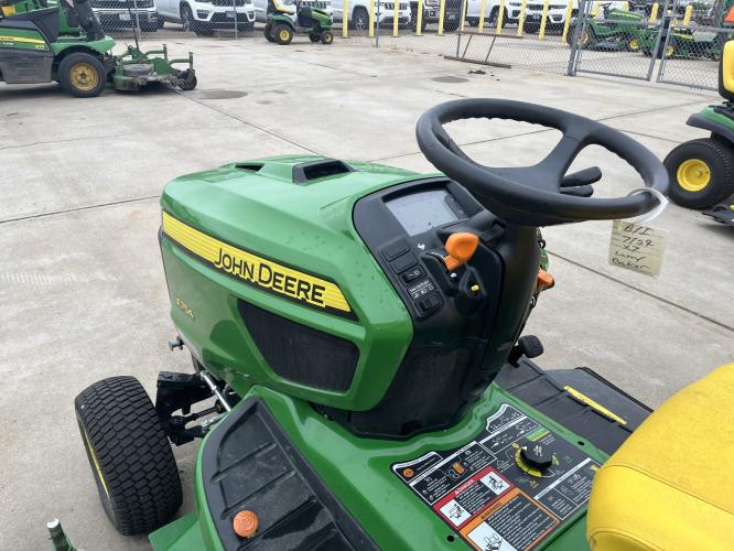 John Deere X754