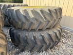 John Deere 520/85R38