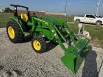 John Deere 4052M