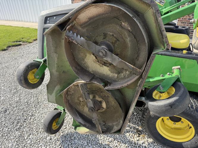 John Deere 1600