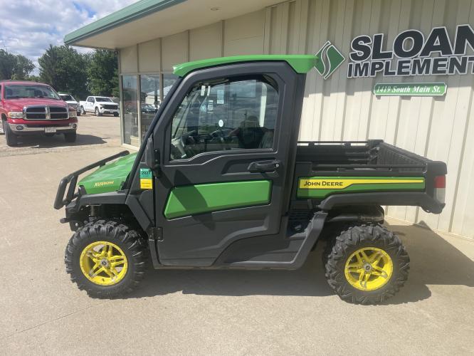 John Deere XUV835R Premium Cab