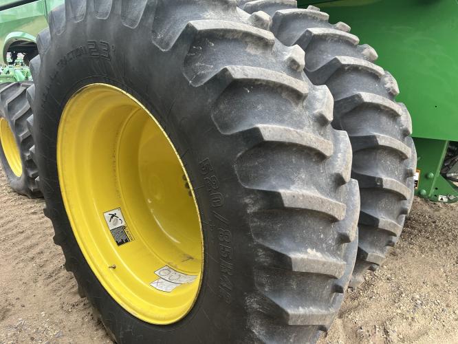 John Deere S770