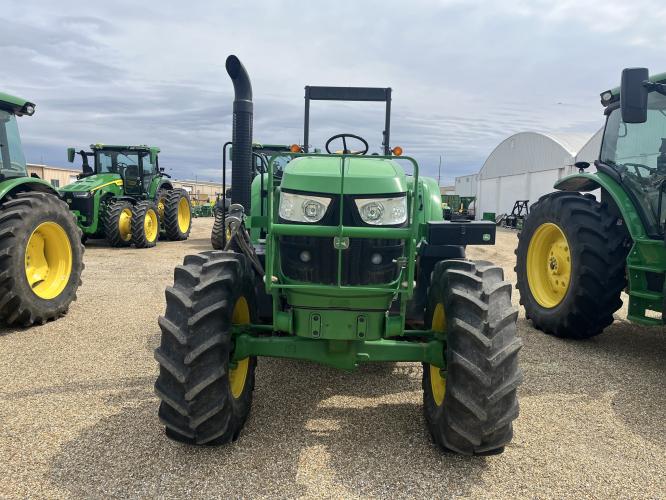John Deere 6115M