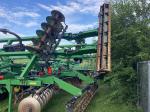 John Deere 2720