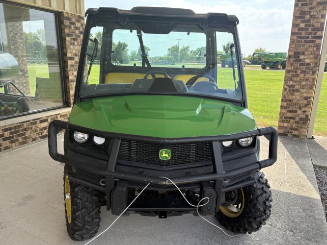 John Deere XUV 835M