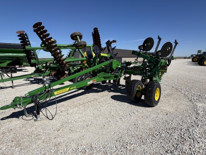 John Deere MT9
