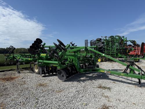 2018 John Deere 2730