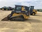 John Deere 333E