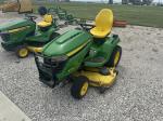 John Deere X590