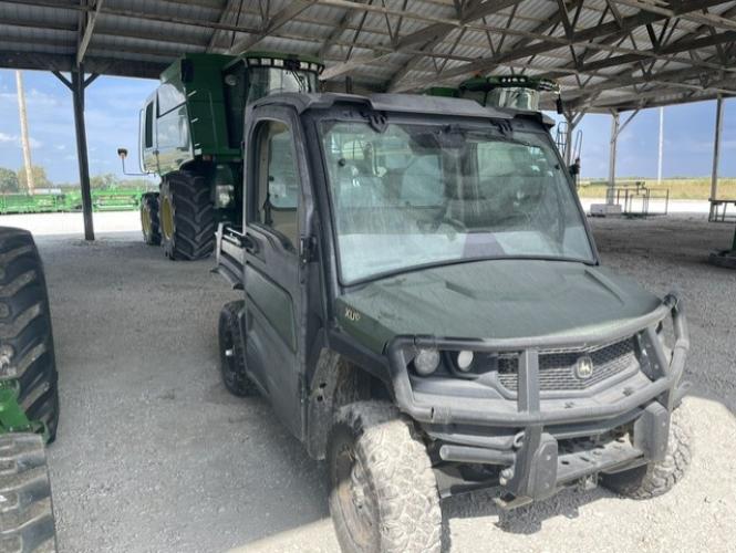 John Deere XUV835R