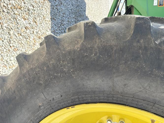 John Deere S670