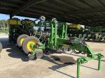 John Deere 1775