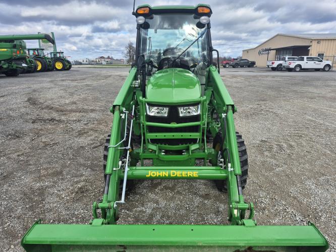 John Deere 4066R