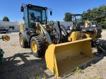 John Deere 244L