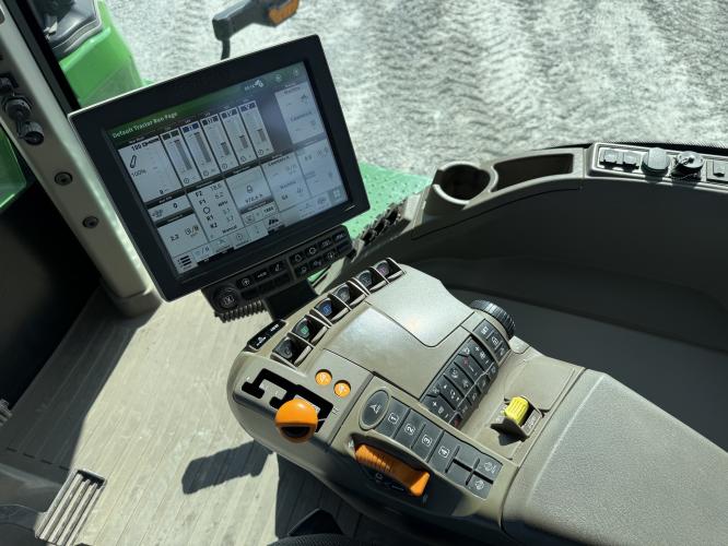John Deere 9R 440