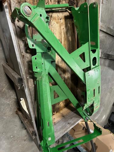 John Deere AXE58749 RH -AXE58753 LH OUTER FLOAT ARM OUTER