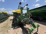 John Deere 1775NT