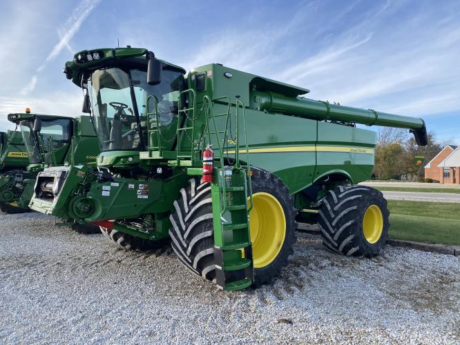John Deere S790