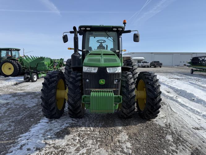John Deere 8360R